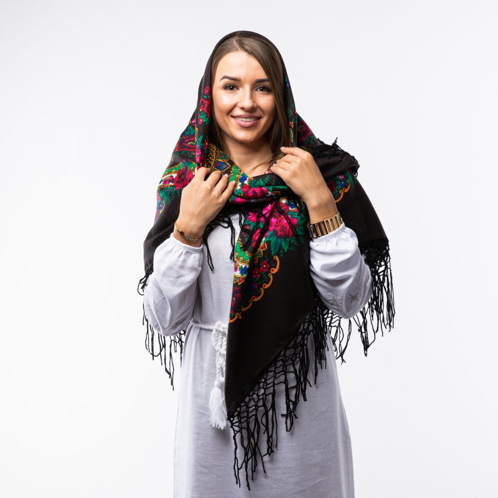 Хустка з тороками Код С113 120х120см