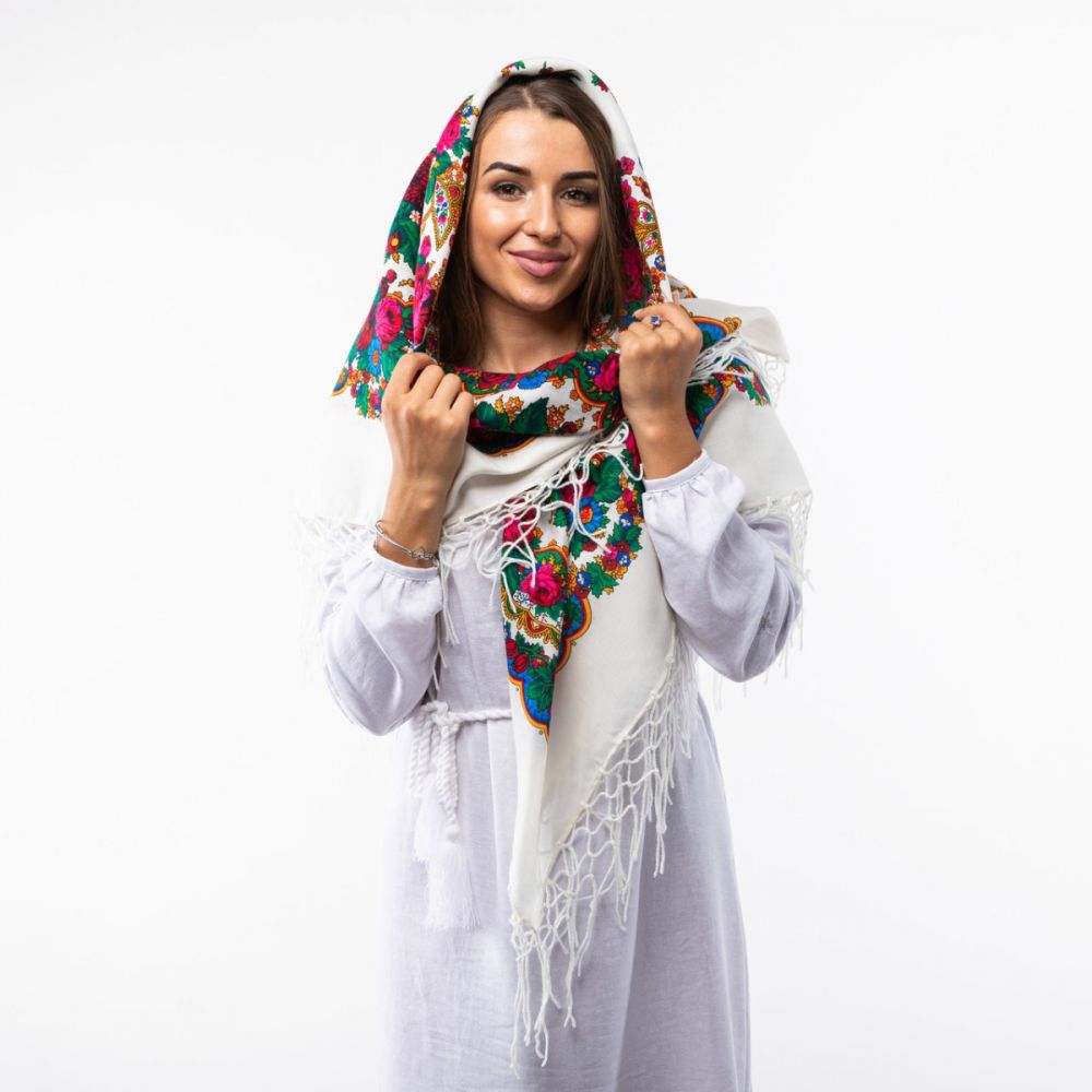 Хустка з тороками "Мотиль" 120х120см Біла