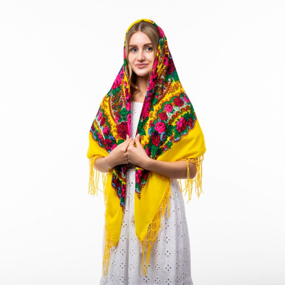 Хустка з тороками "Мотиль" 120х120см Жовта