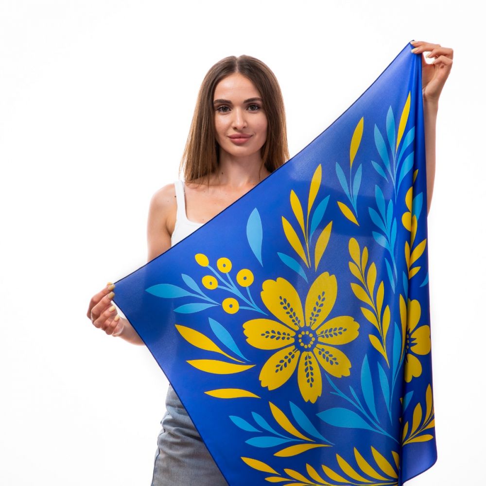 Шовкова хустка «Квітка свободи»