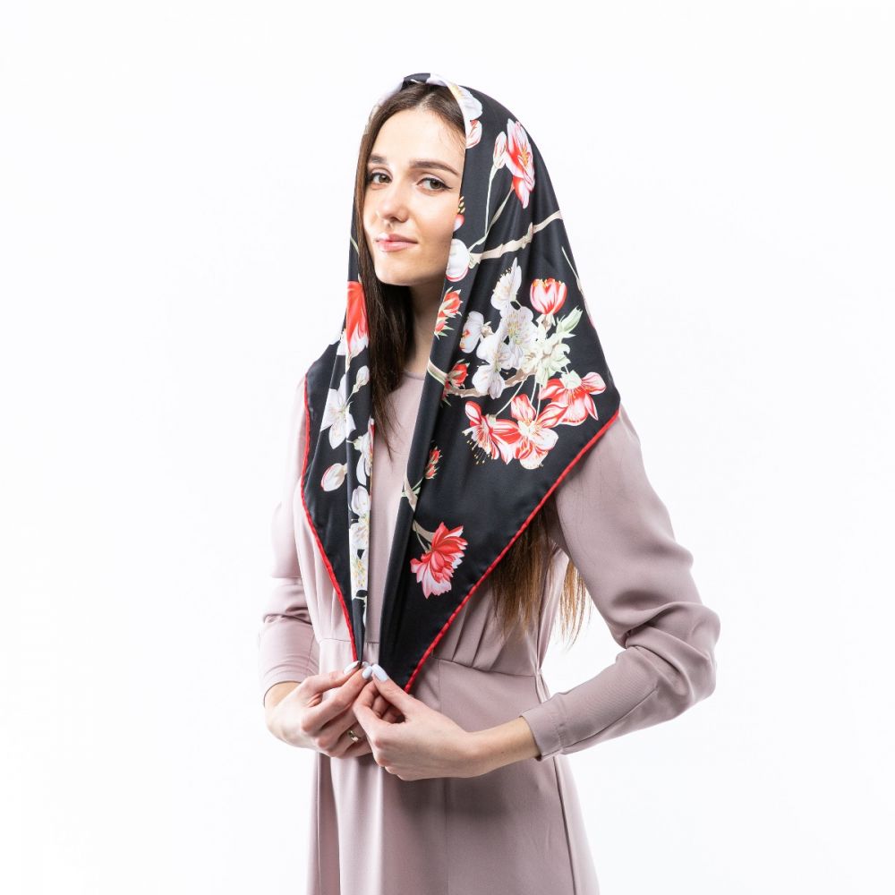 Атласна хустка. Модель: Н204 90х90см Туреччина