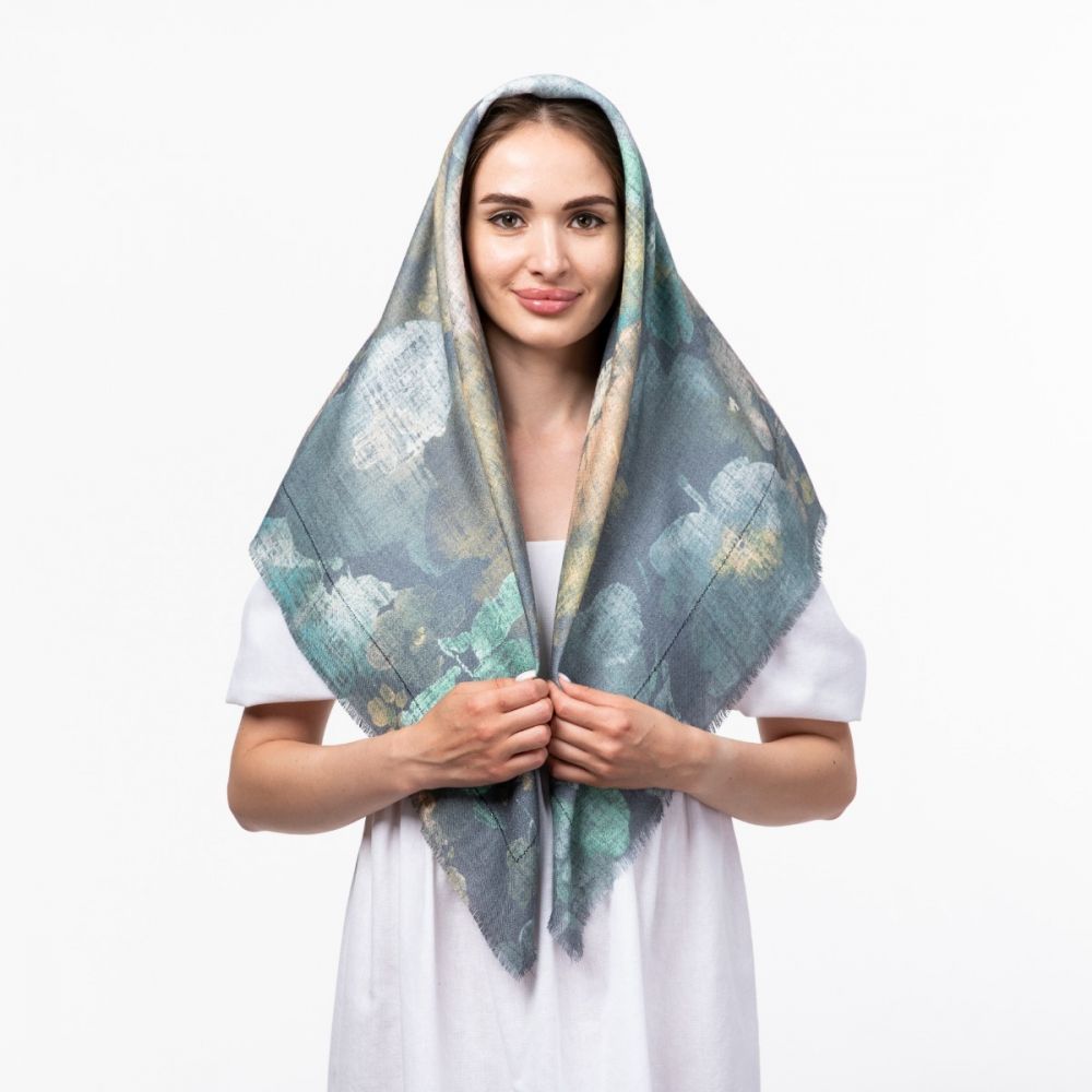 Тоненька кашемірова хустка 100х100см Код: 1865494069